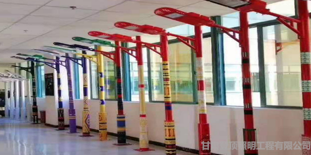 定西雙臂太陽能路燈生產(chǎn)的廠家