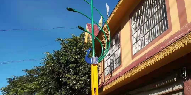 蘭州新區(qū)農村太陽能路燈多少錢一套,路燈