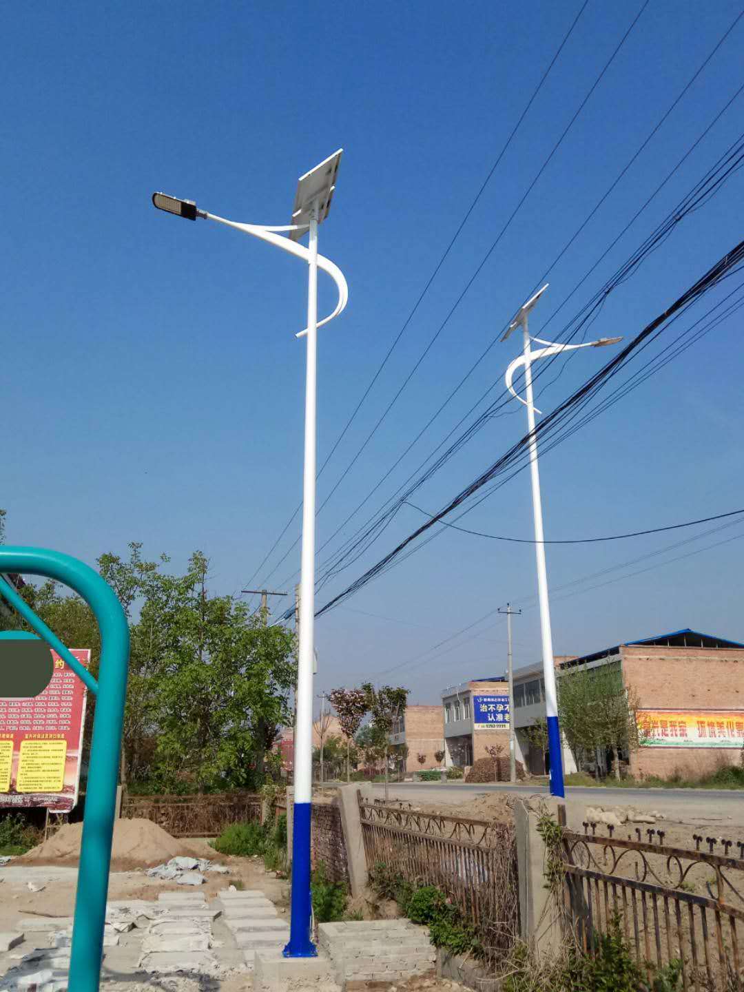 威海專業(yè)太陽能路燈銷售廠家 山東圖景照明工程供應(yīng)